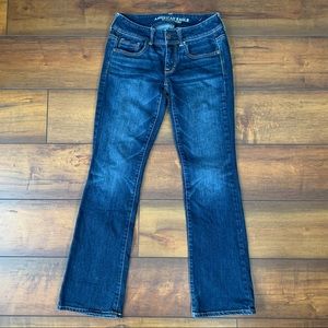 American Eagle AE kick boot stretch dark wash size 2 short denim jeans